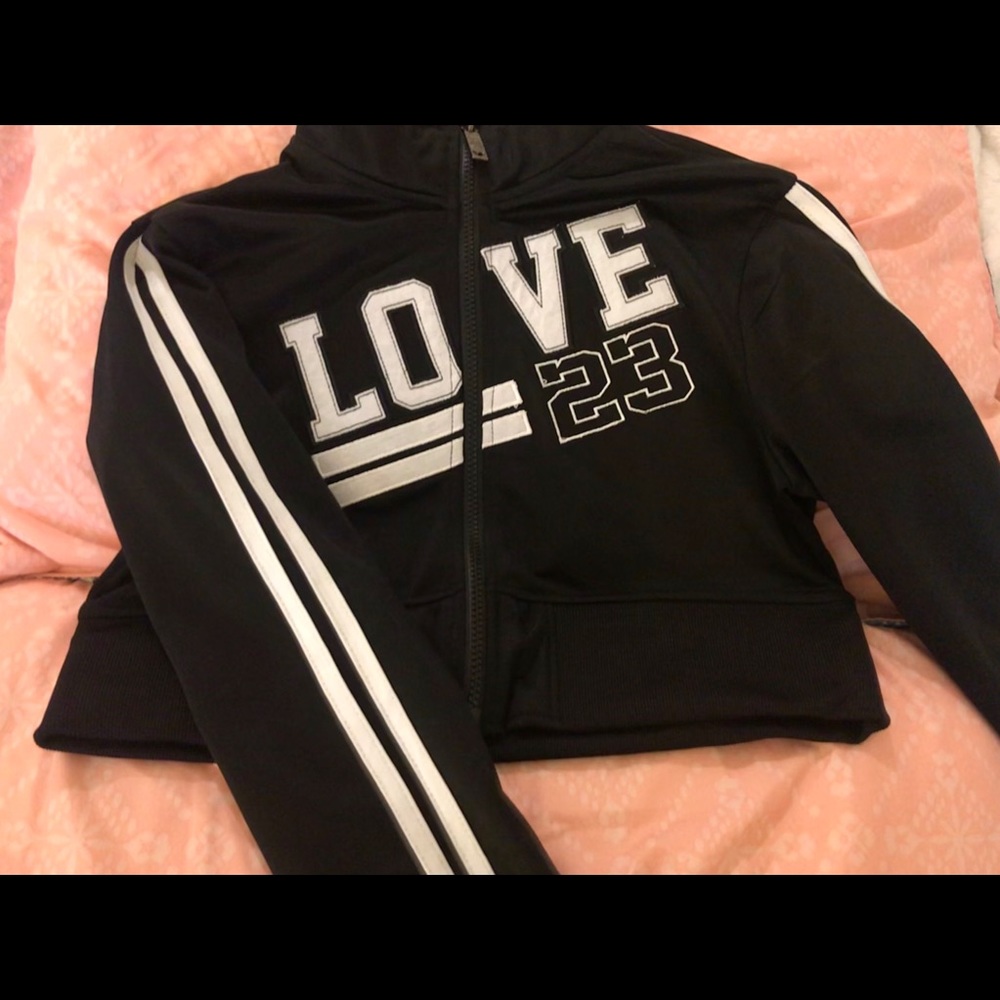 Black and white cropped jacket